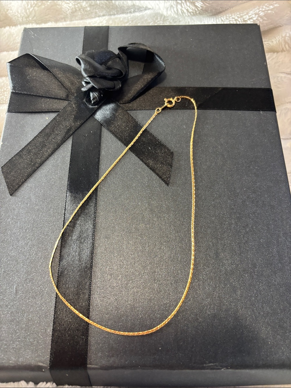 15” Vintage Sarah Coventry Gold tone Necklace marked SARAH